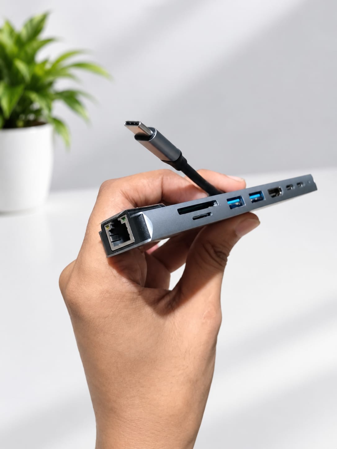 Type-C to HDTV 8 in 1 Adapter – All-in-One Connectivity Solution - Image 4